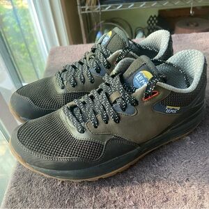 Lems Trailhead Men’s size 8 like new